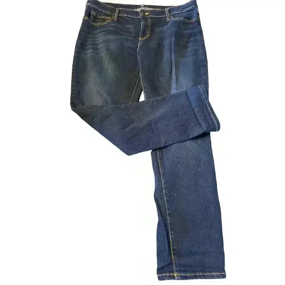 GAP-regular straight leg denim jeans size 33